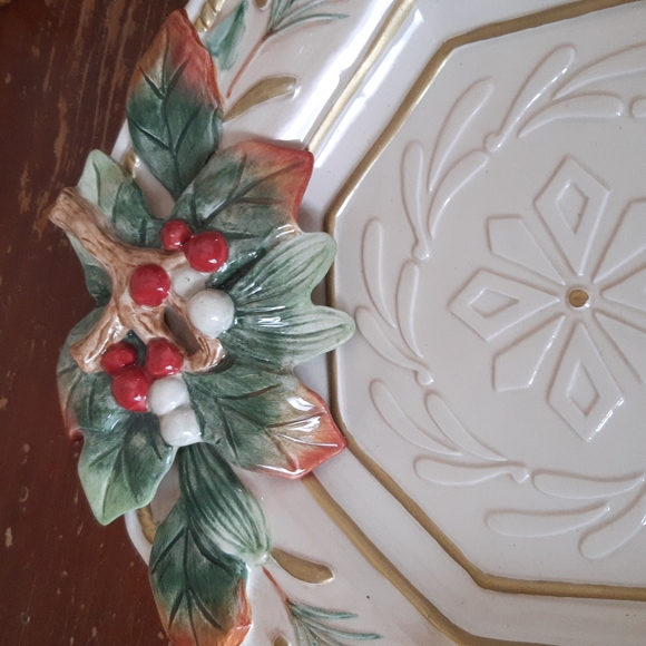 Fitz and Floyd Christmas Winter Wonderland Server - Picture 2 of 5